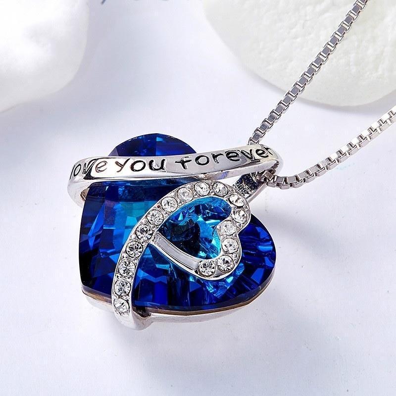 Collier avec Cristal Bleu - "Je T'aime"